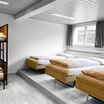Eiger Lodge Easy